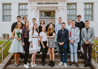 2022/2023 õppeaasta klassipildid